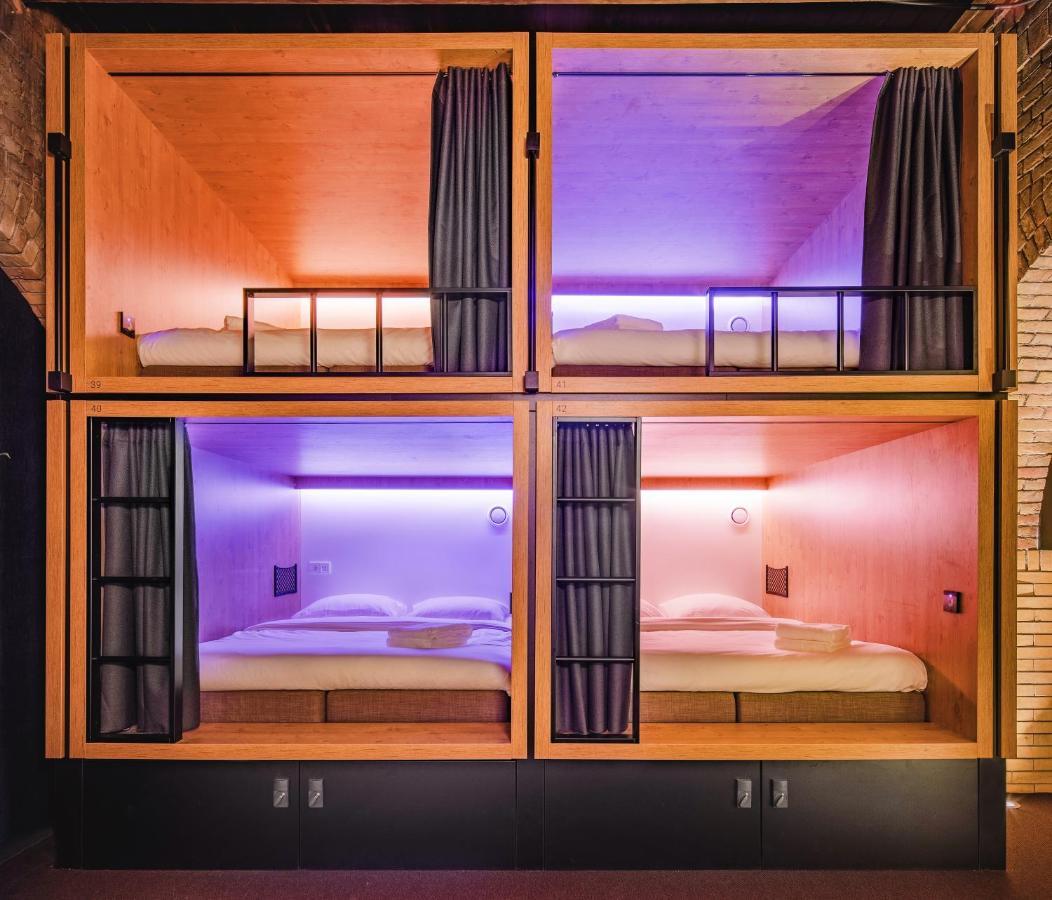 Hotel Bunk 3*